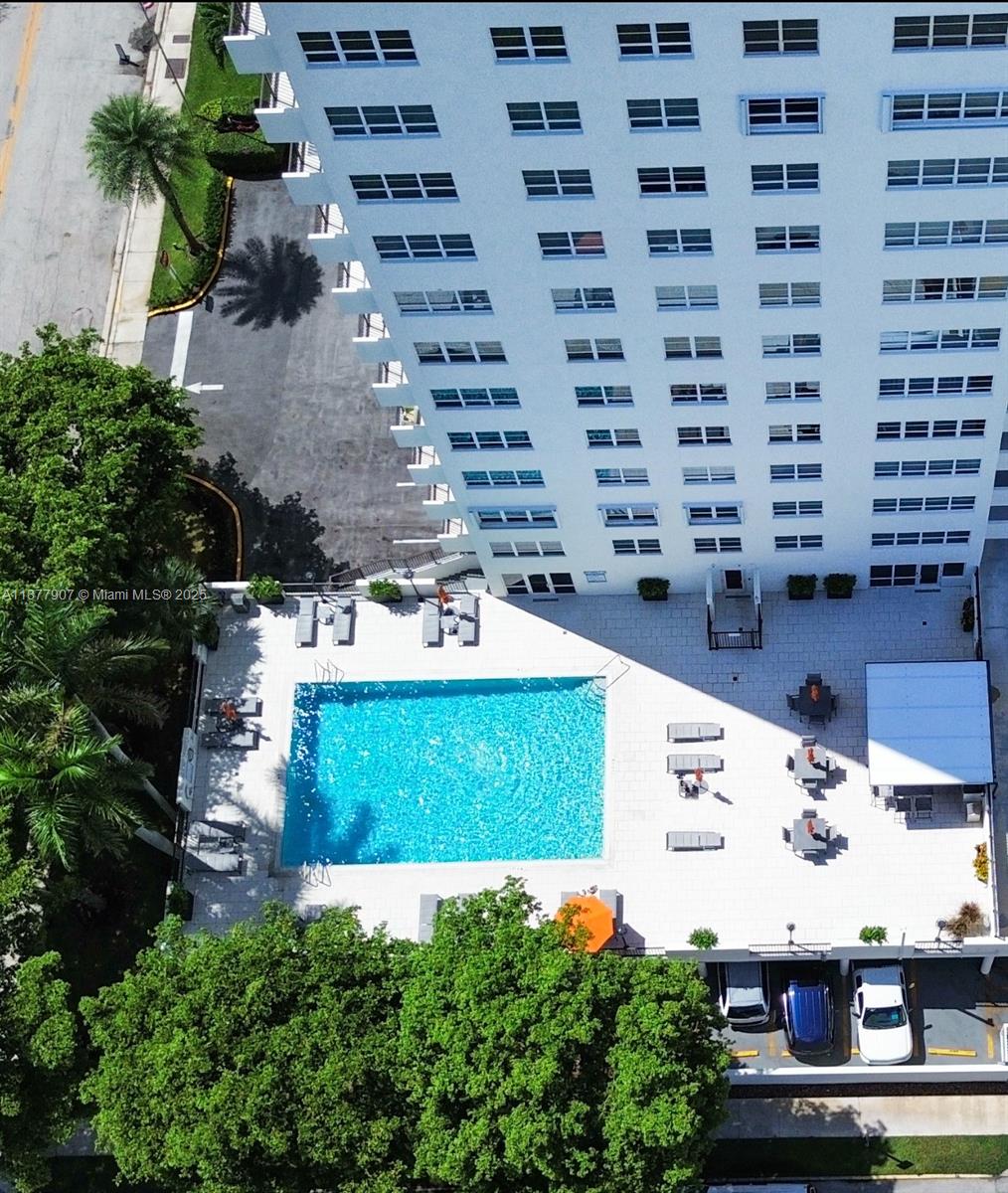 ESSEX TOWER CONDO - Residential