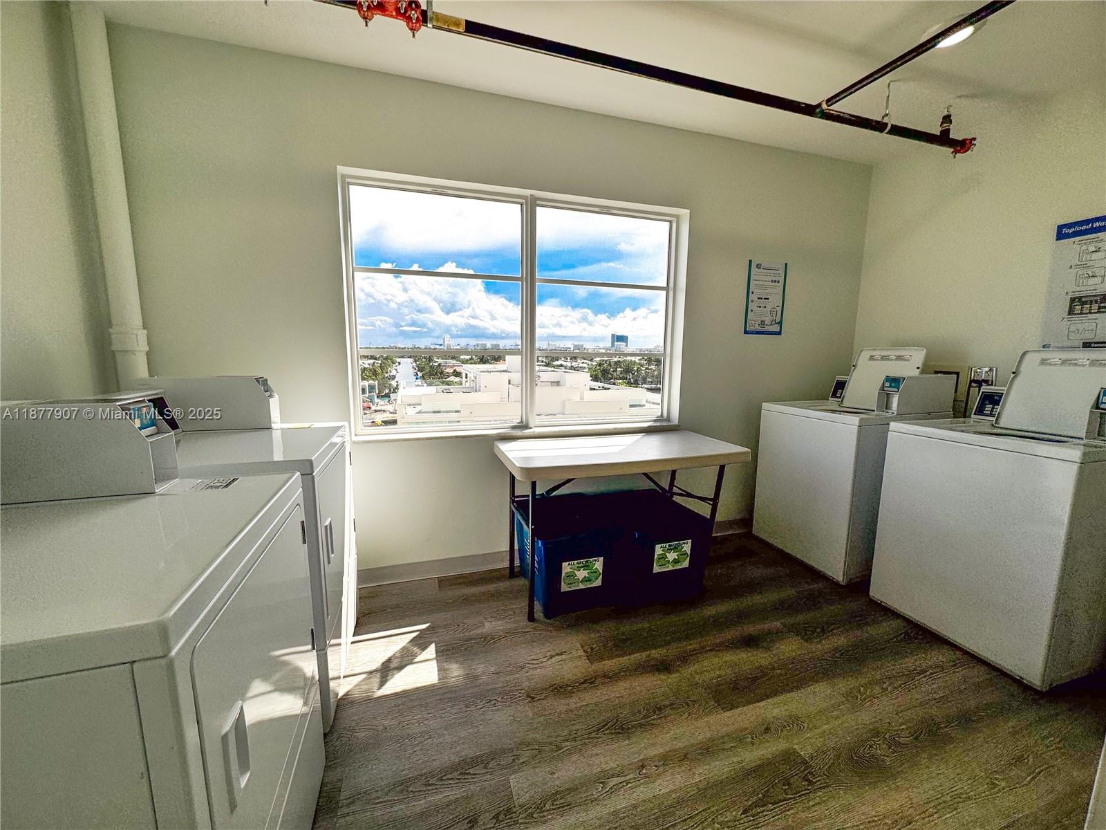 ESSEX TOWER CONDO - Residential