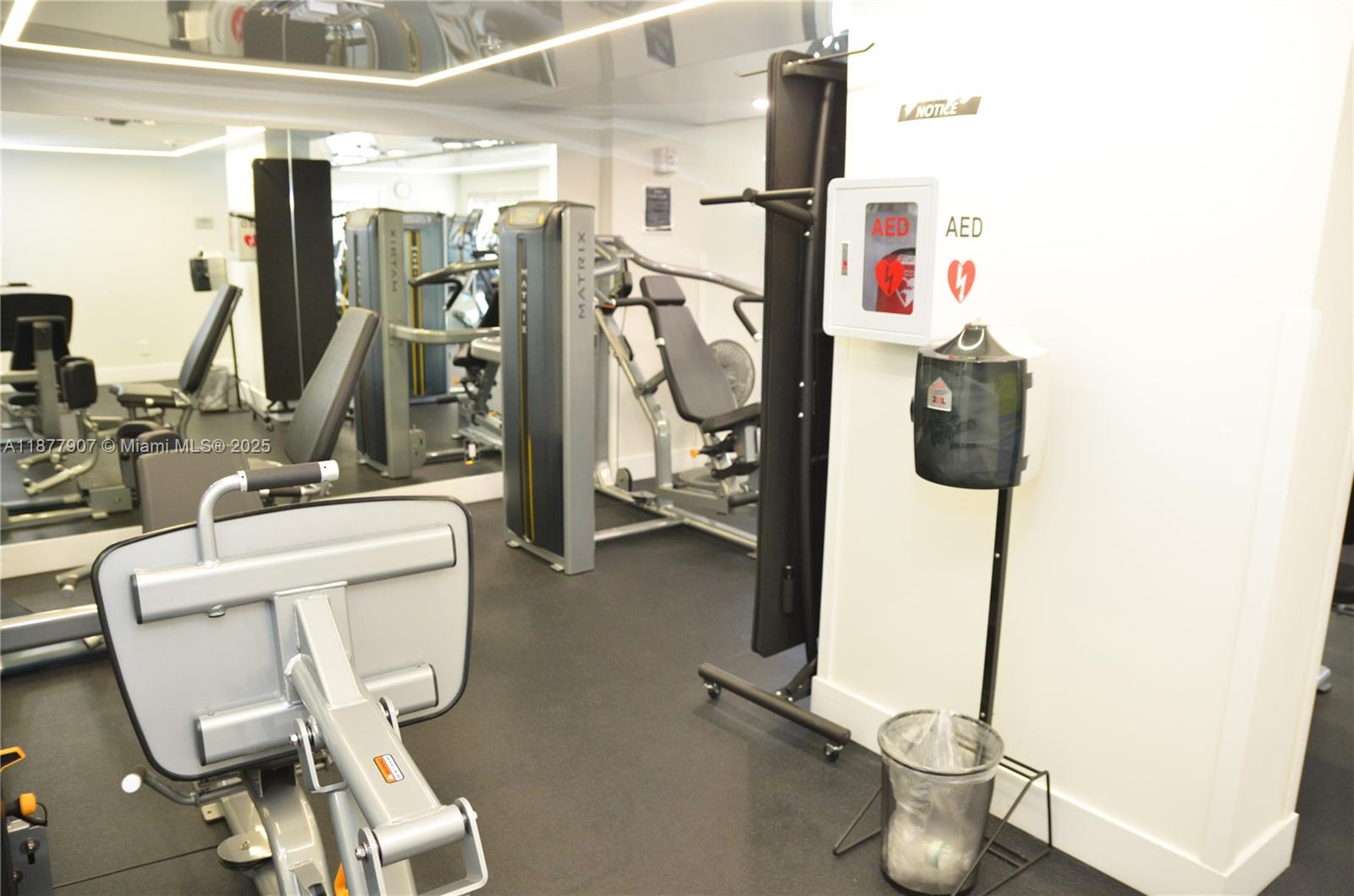 ESSEX TOWER CONDO - Residential