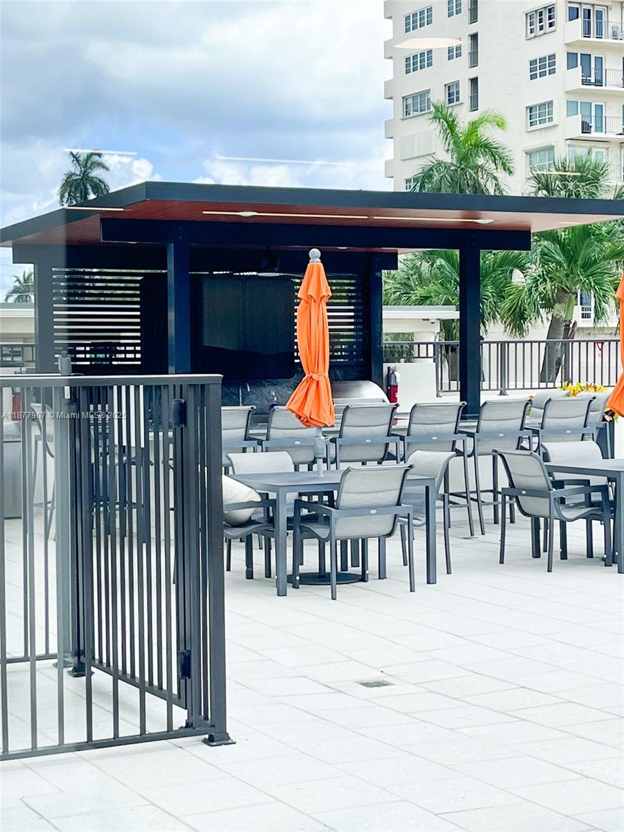 ESSEX TOWER CONDO - Residential