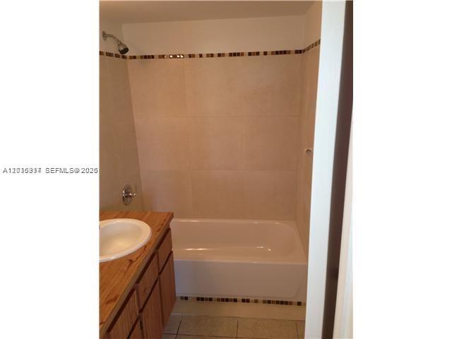LAKEWOOD VILLAGE - Residential Lease