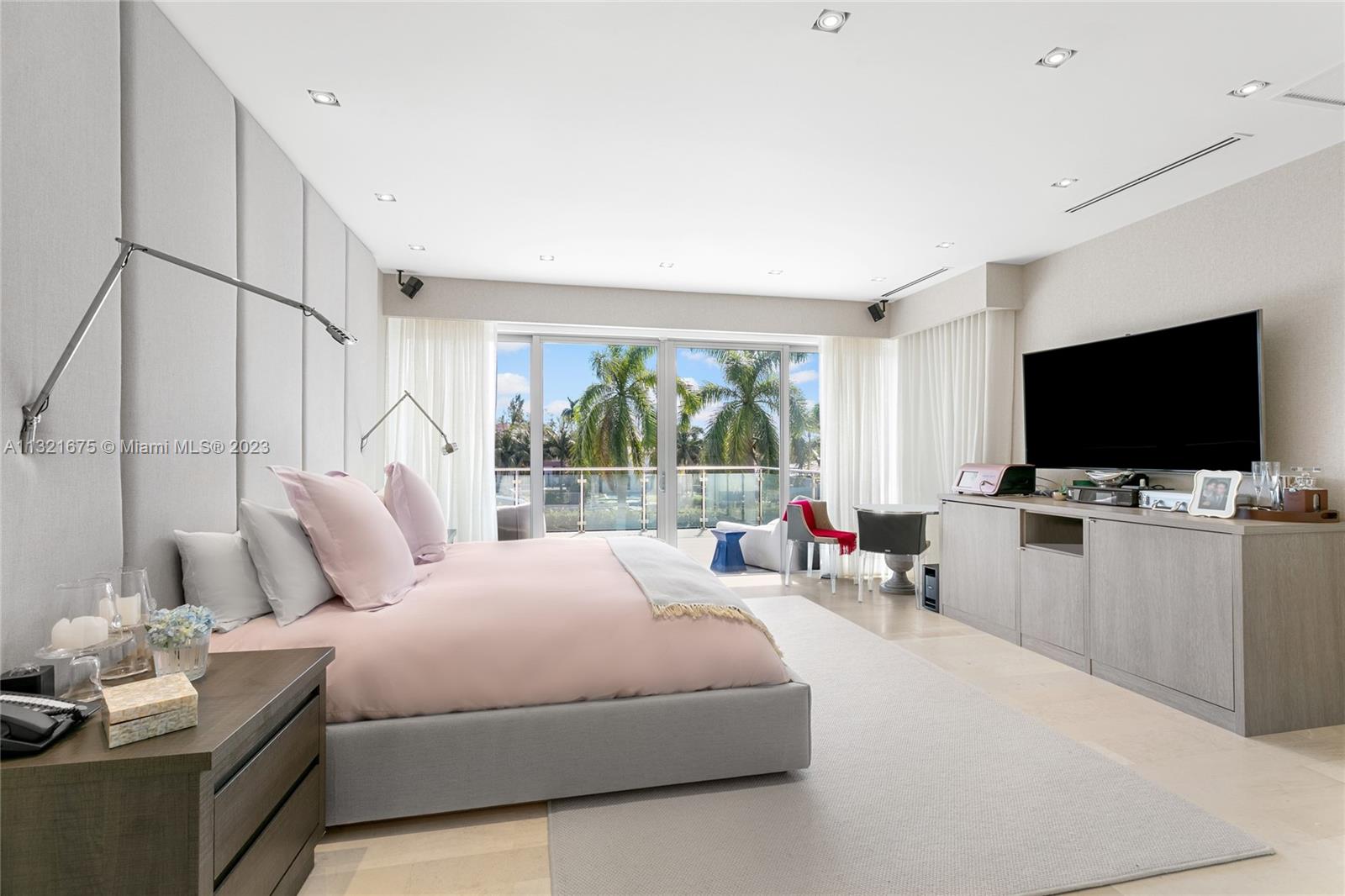 NORMANDY GOLF COURSE - Residential