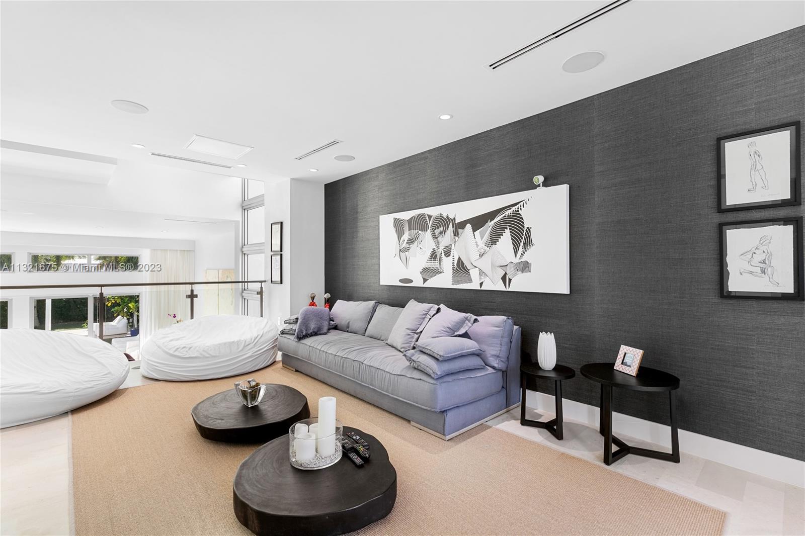 NORMANDY GOLF COURSE - Residential