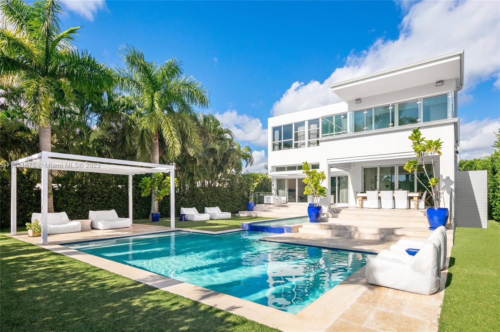 NORMANDY GOLF COURSE - Residential