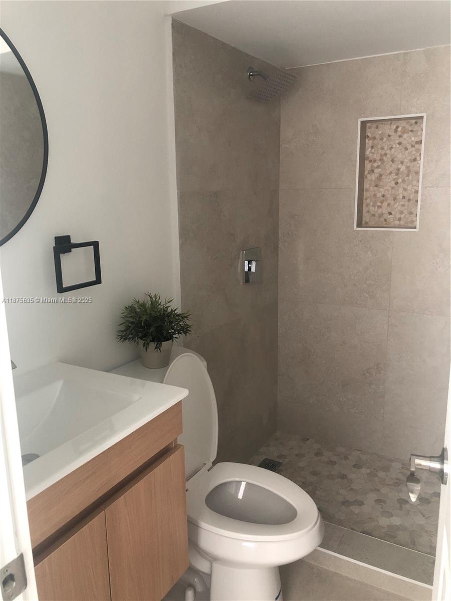 PINEWOOD PARK PL AMD 2ND - Residential