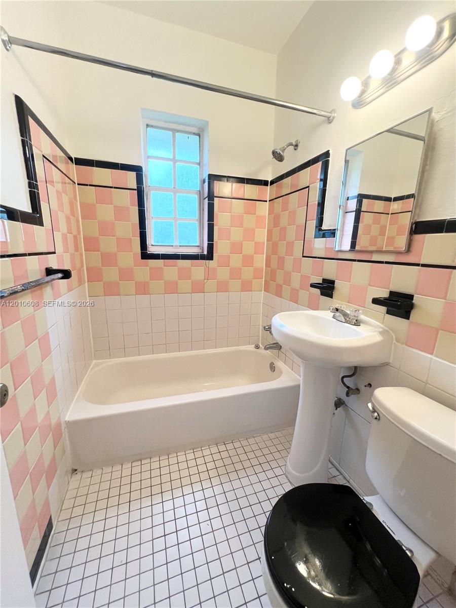 ST REMY CONDO - Residential