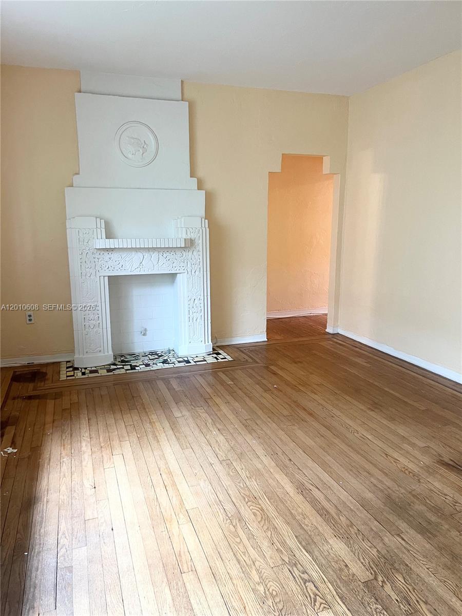 ST REMY CONDO - Residential