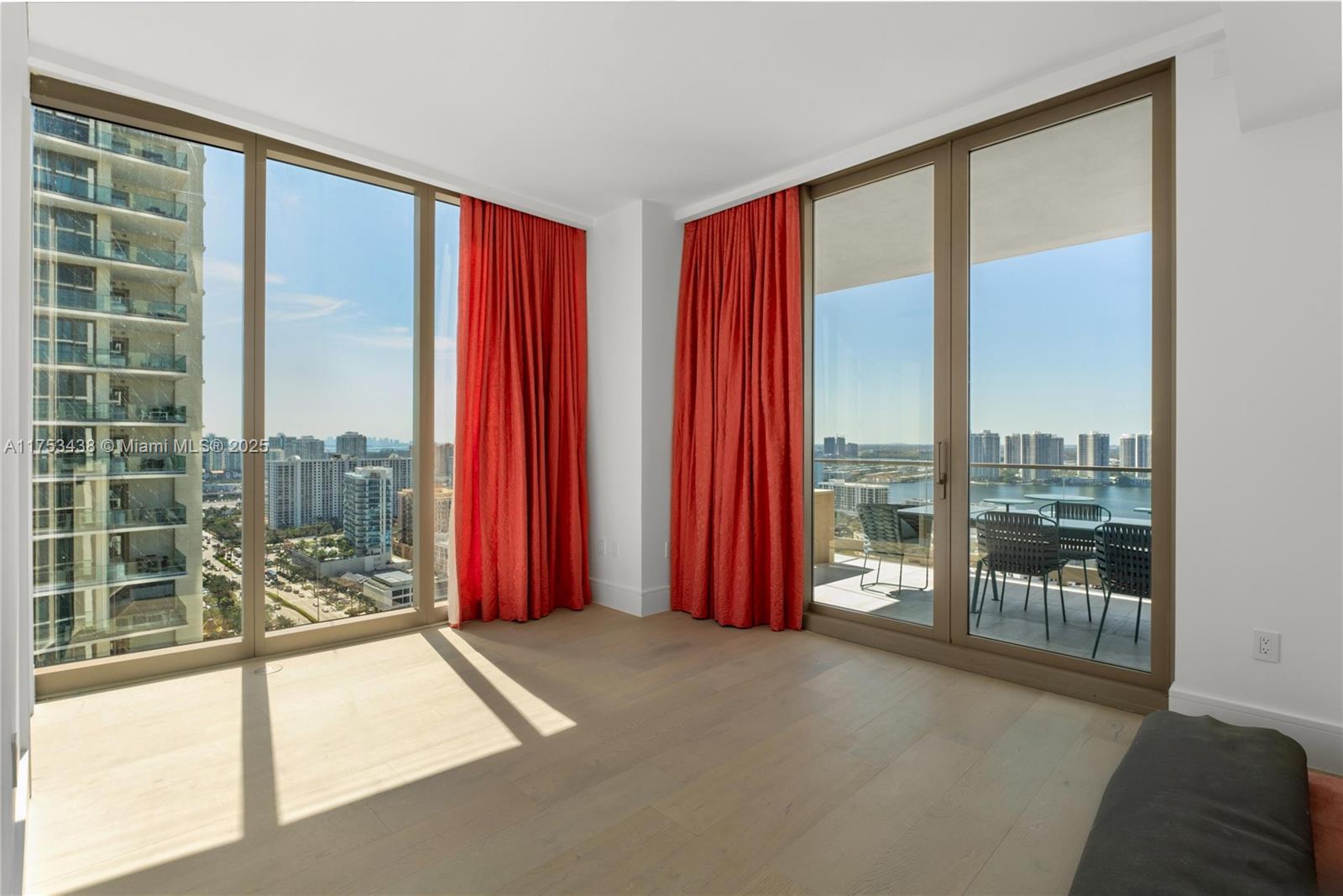 888 VIA ACQUALINA CONDO - Residential