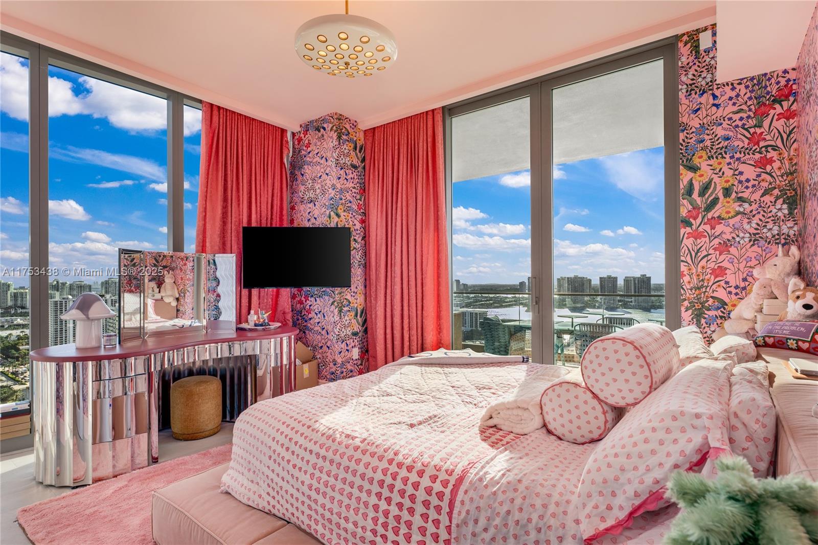 888 VIA ACQUALINA CONDO - Residential