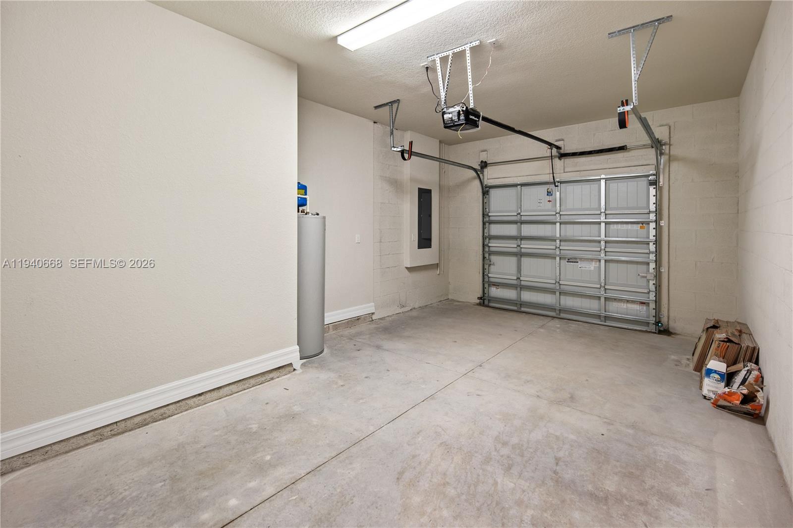 OAK TREE PROPERTY REDEVEL - Residential