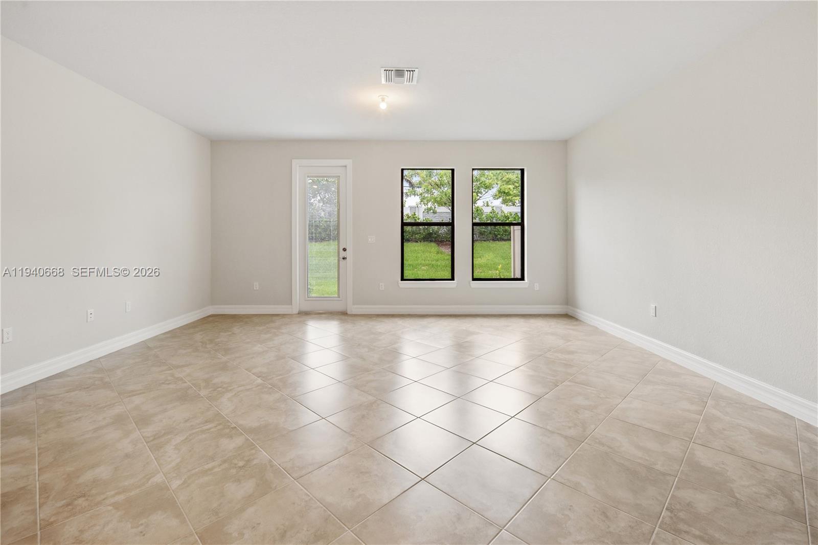 OAK TREE PROPERTY REDEVEL - Residential