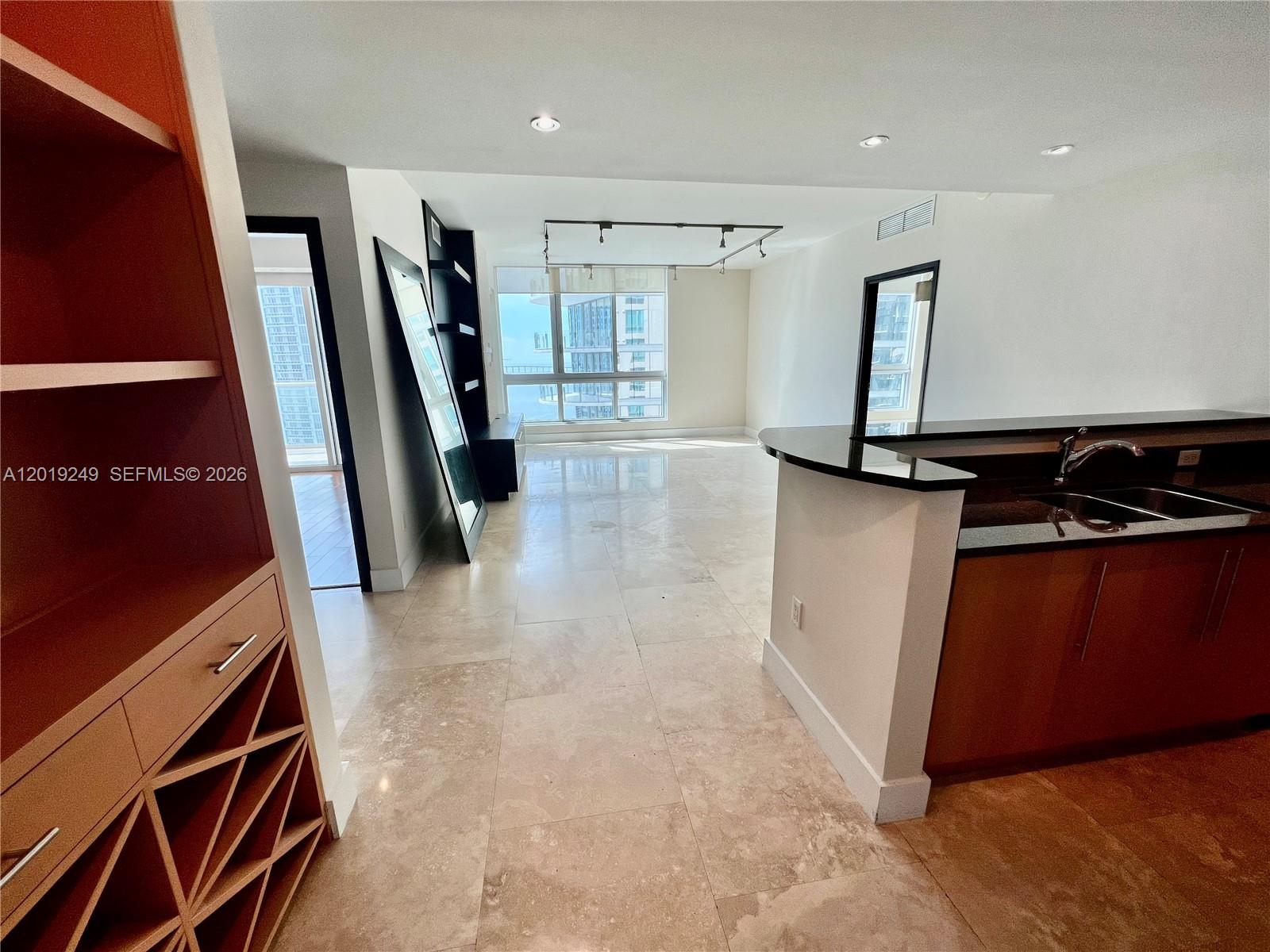 Met 1 - Residential