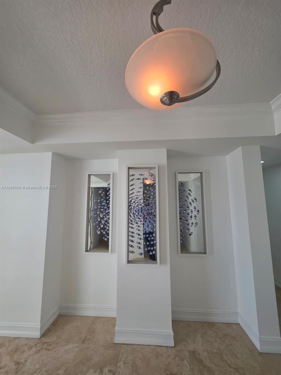 PUERTA DEL SOL CONDO - Residential Lease