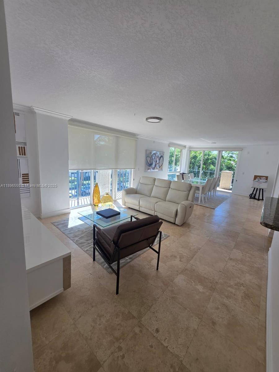 PUERTA DEL SOL CONDO - Residential Lease