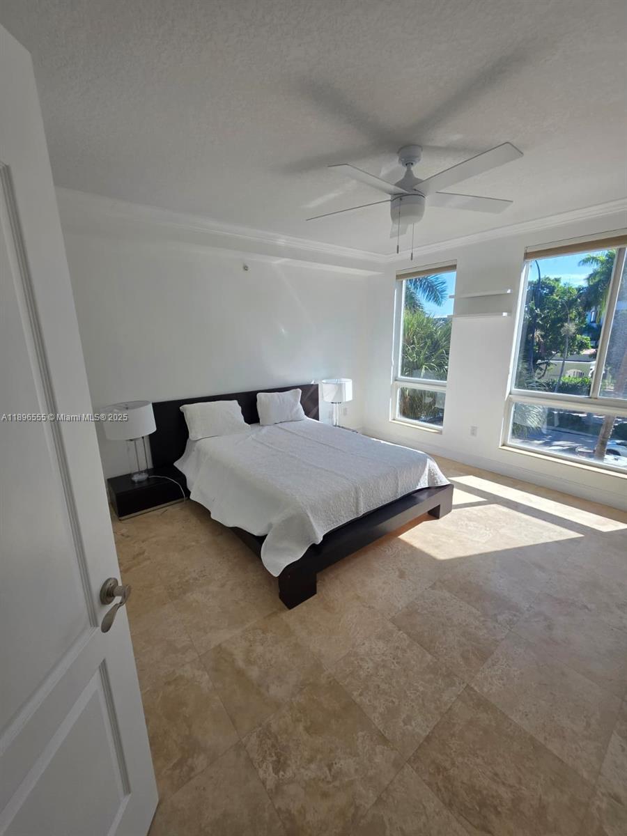 PUERTA DEL SOL CONDO - Residential Lease