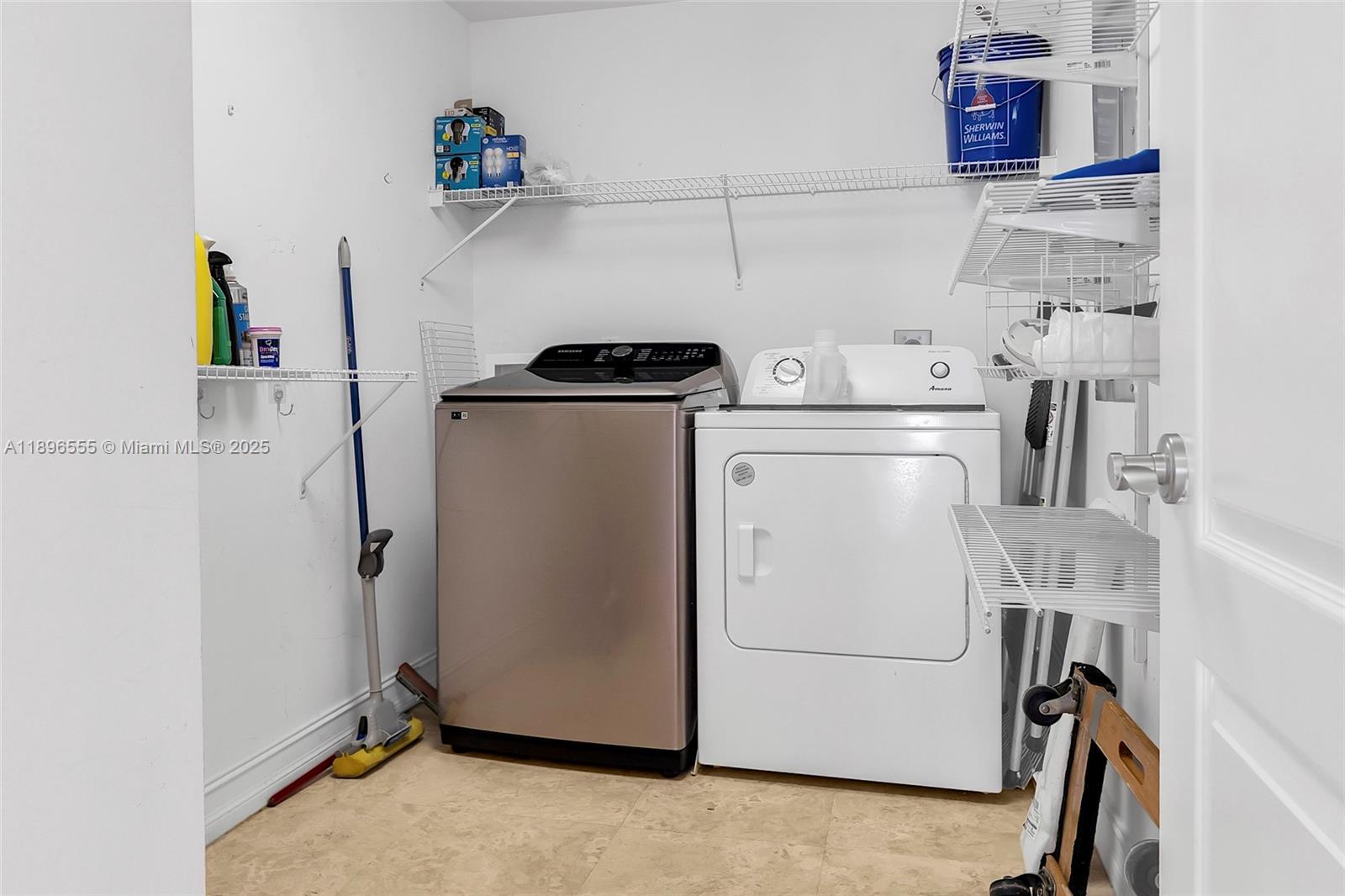 PUERTA DEL SOL CONDO - Residential Lease