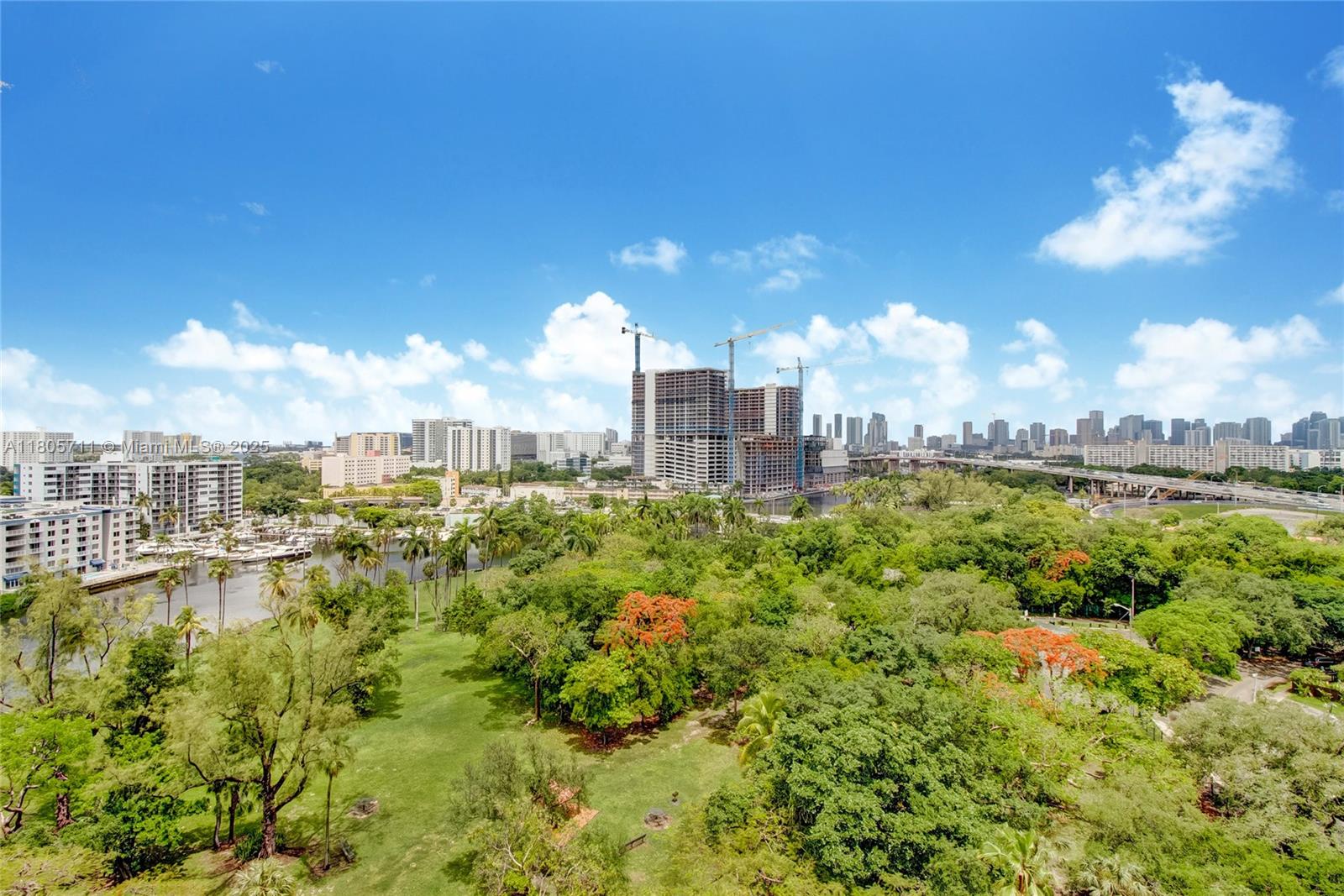 TERRAZAS RIVERPARK VILLAG - Residential