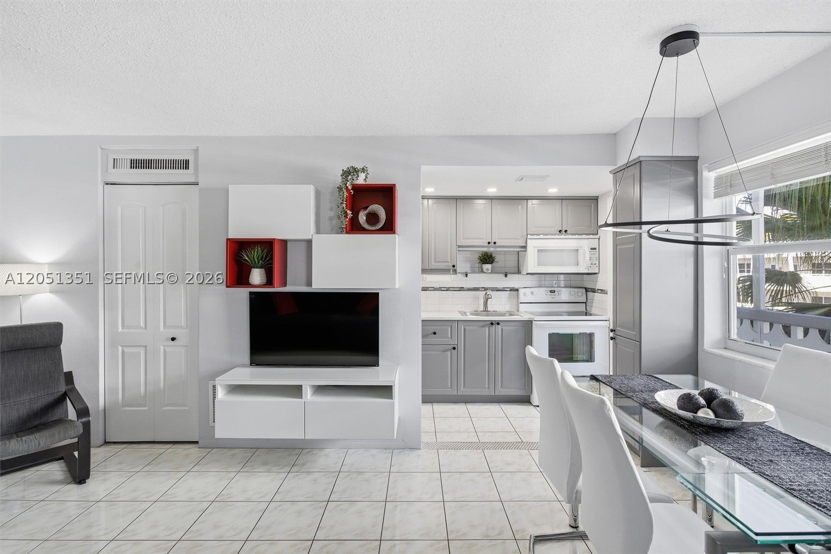 3133 S Ocean Dr 218
