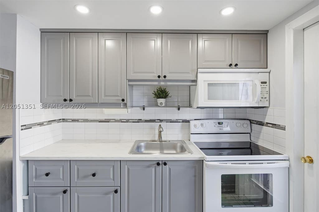 Photo of 3133 S Ocean Dr #218, Hallandale Beach, FL 33009 (MLS # A12051351)