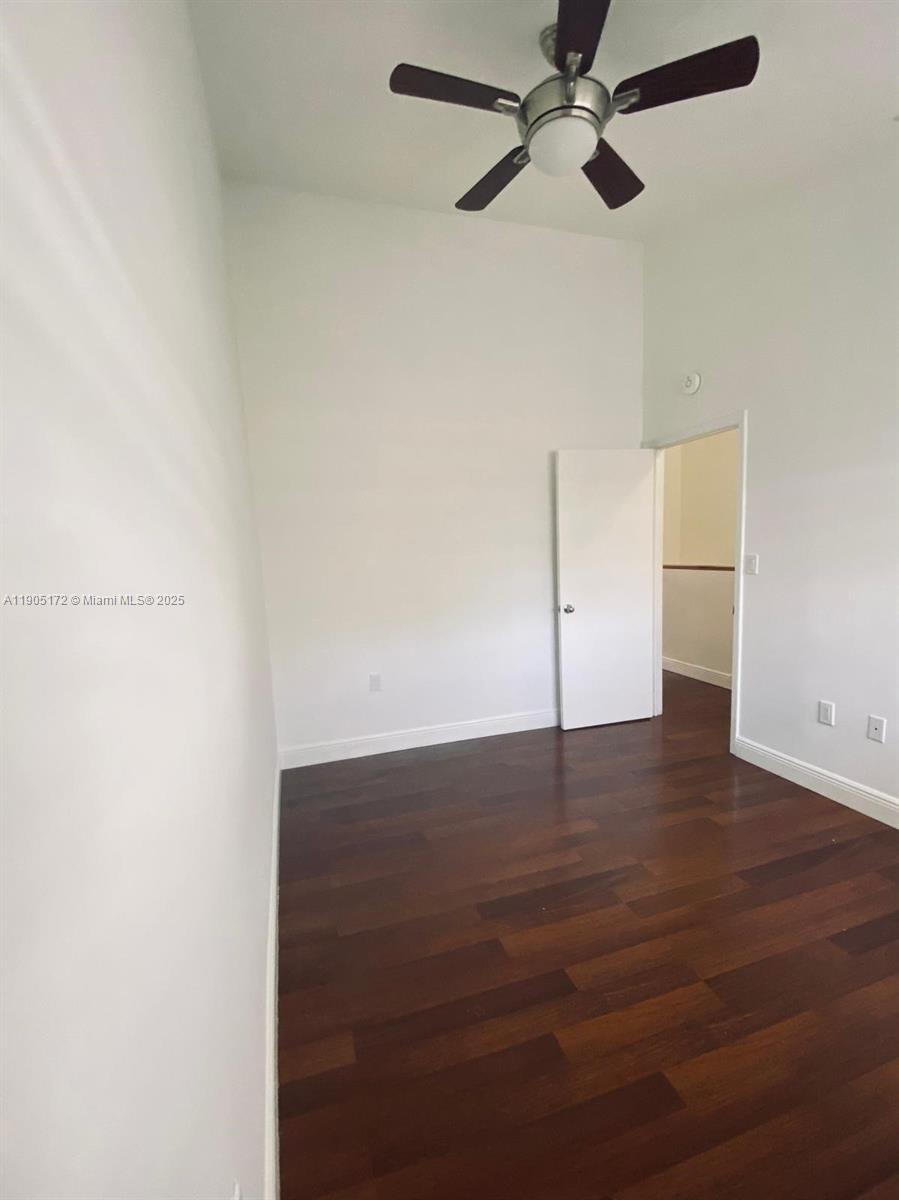 LE PHARE KEY BISCAYNE CON - Residential Lease