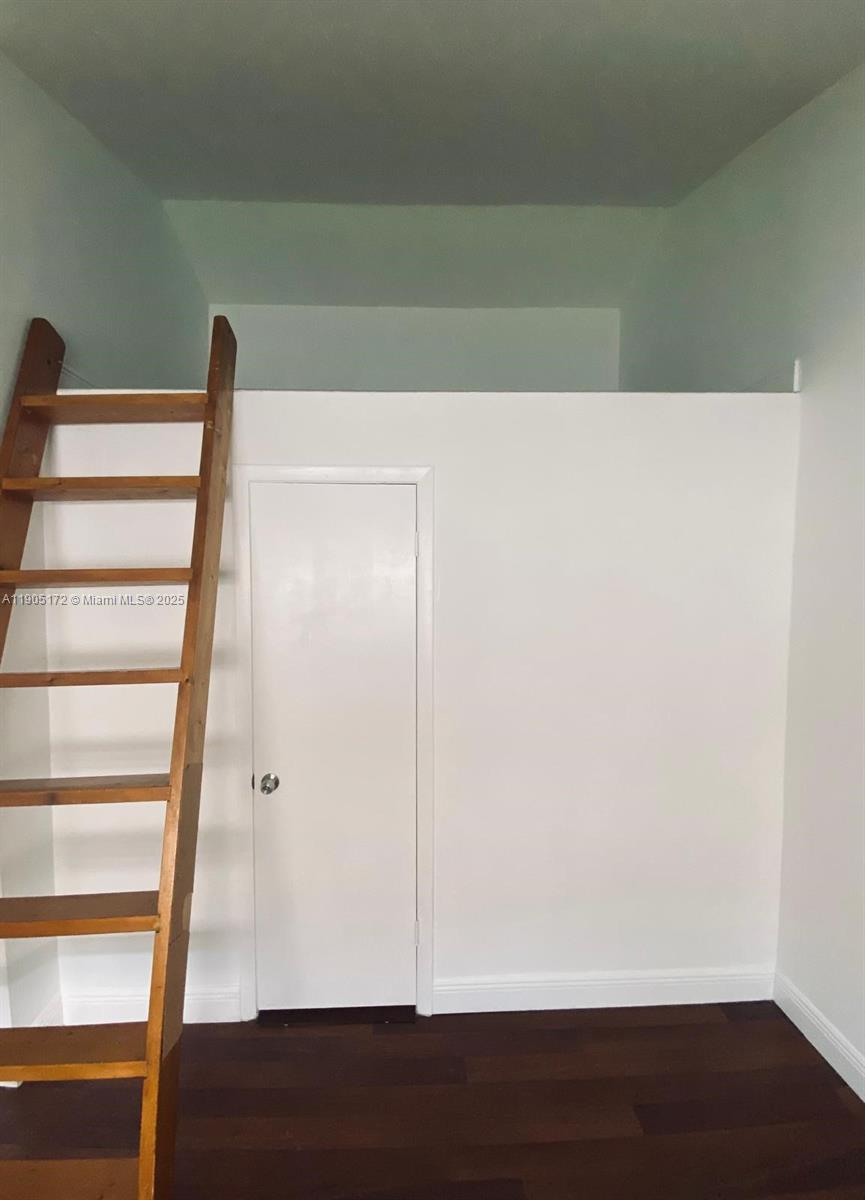 LE PHARE KEY BISCAYNE CON - Residential Lease