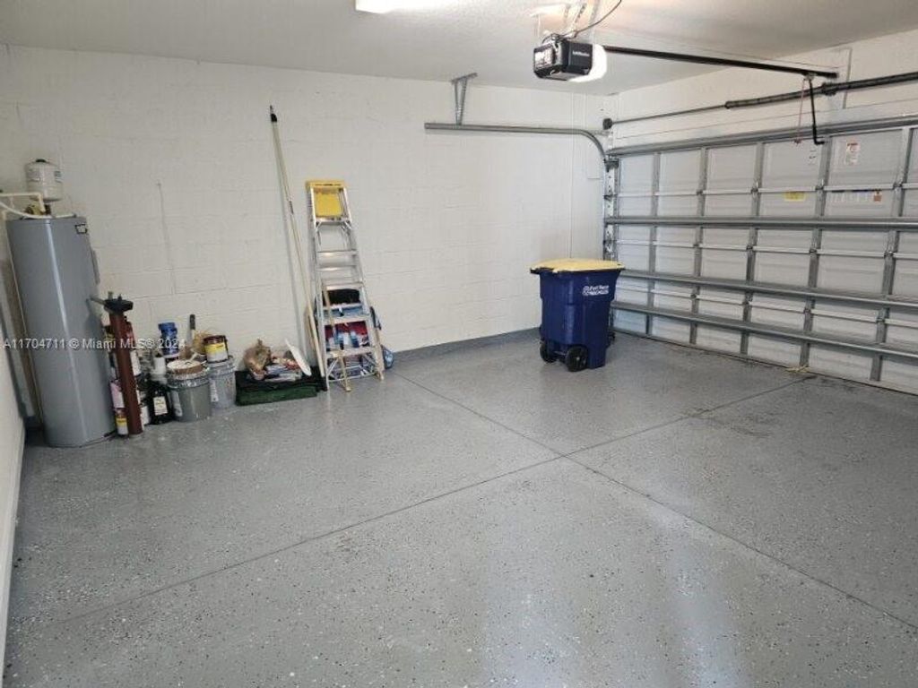 Photo of 831 Bent Creek Dr #1, Fort Pierce, FL 34947 (MLS # A11704711)