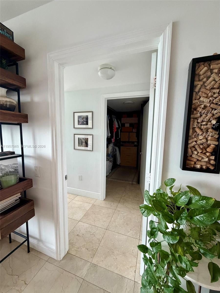 63 NOBE CONDO - Residential