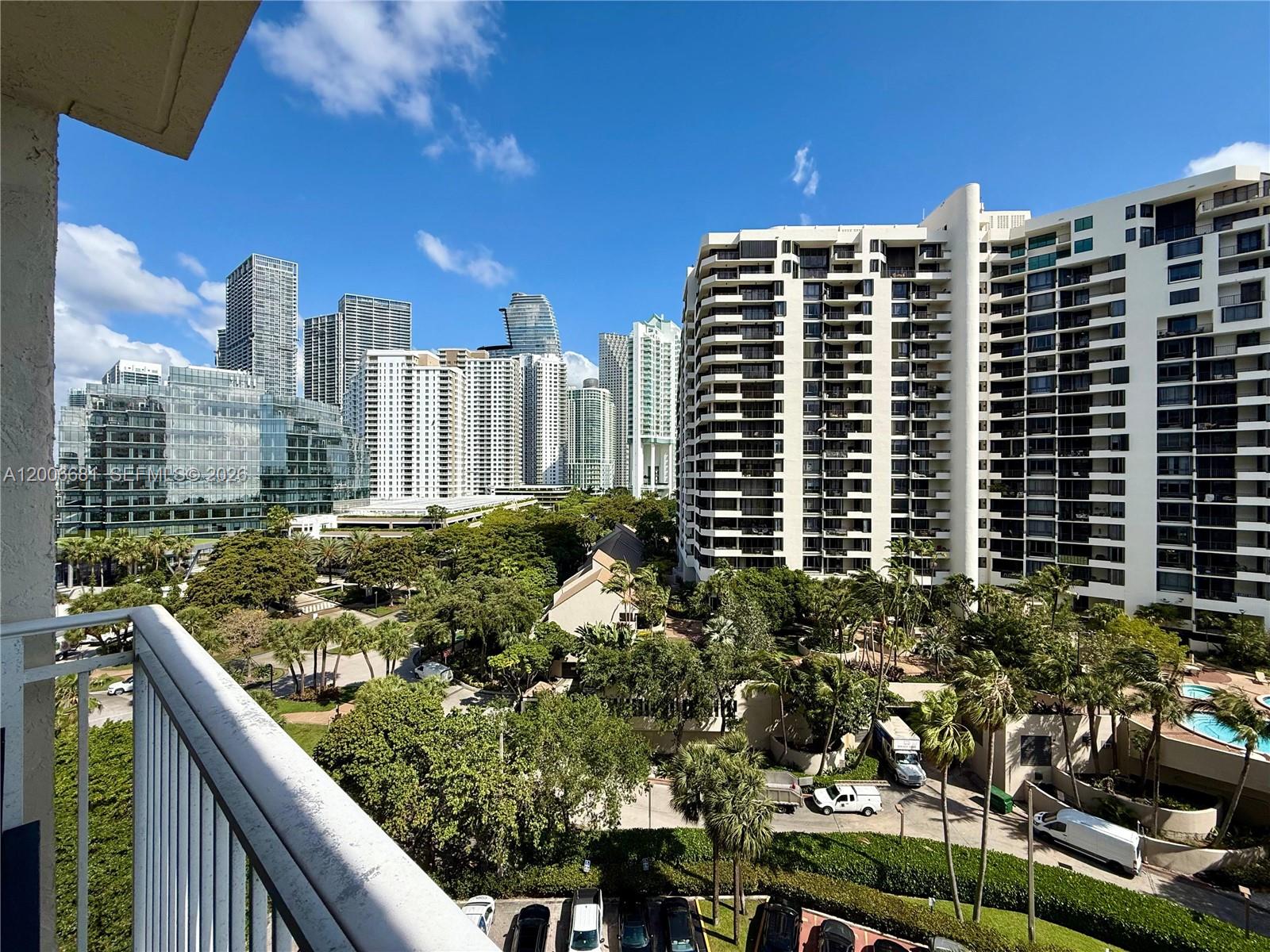 770 Claughton Island Dr 1003