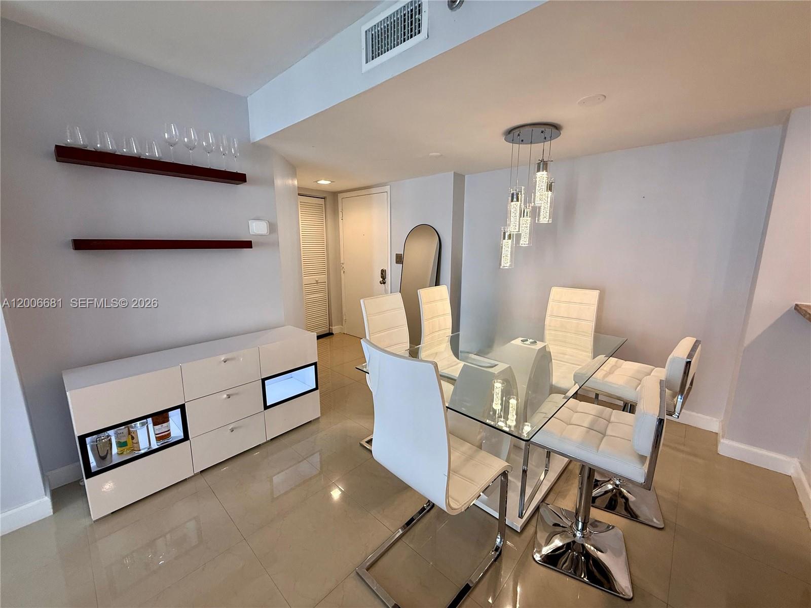 770 Claughton Island Dr 1003