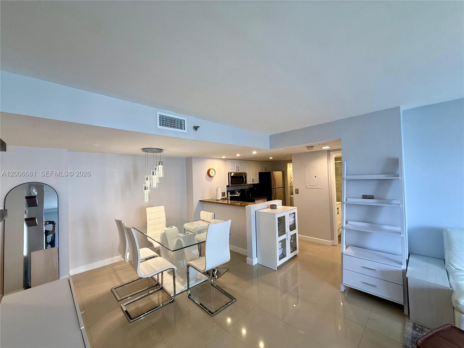 770 Claughton Island Dr 1003