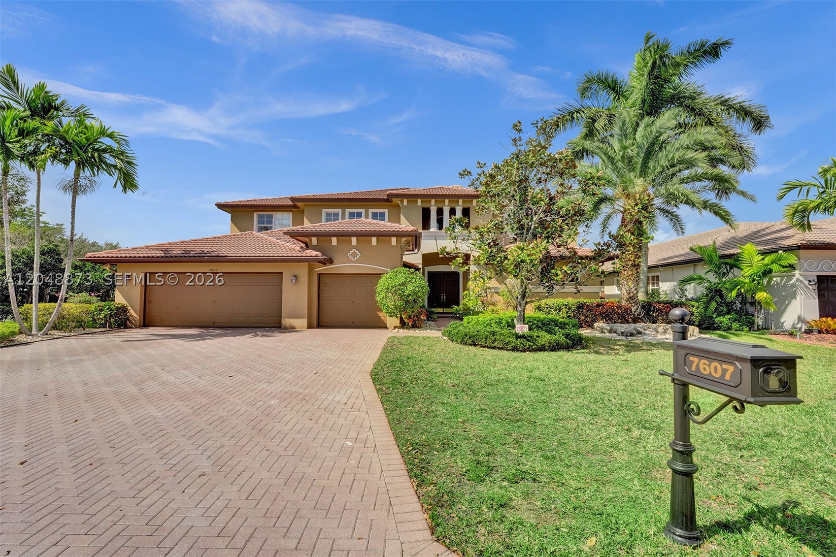 7607 NW 127th Mnr