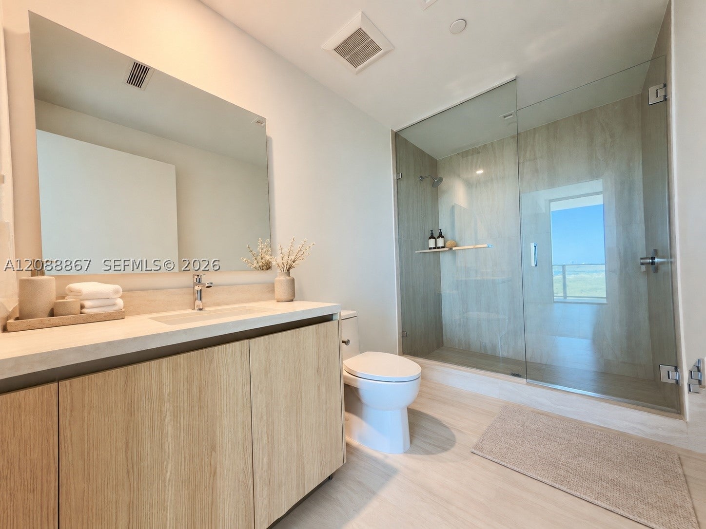 2411 Laguna Circle 2103