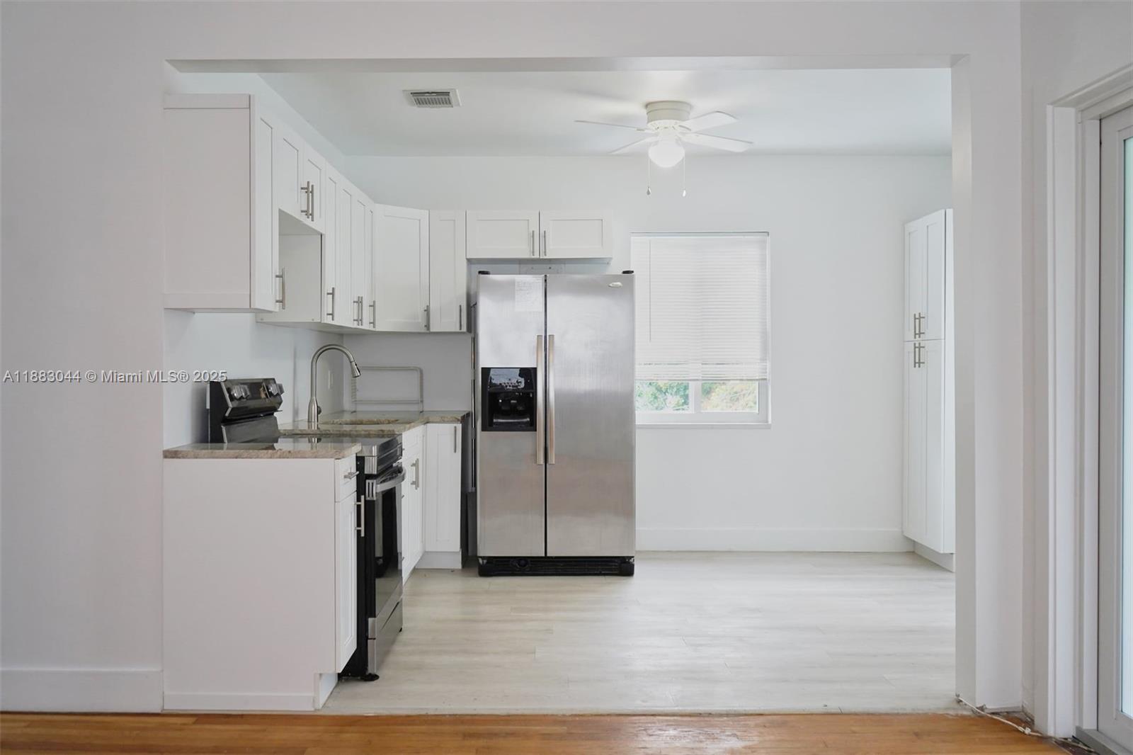 GABLES MANOR SUB - Residential Lease
