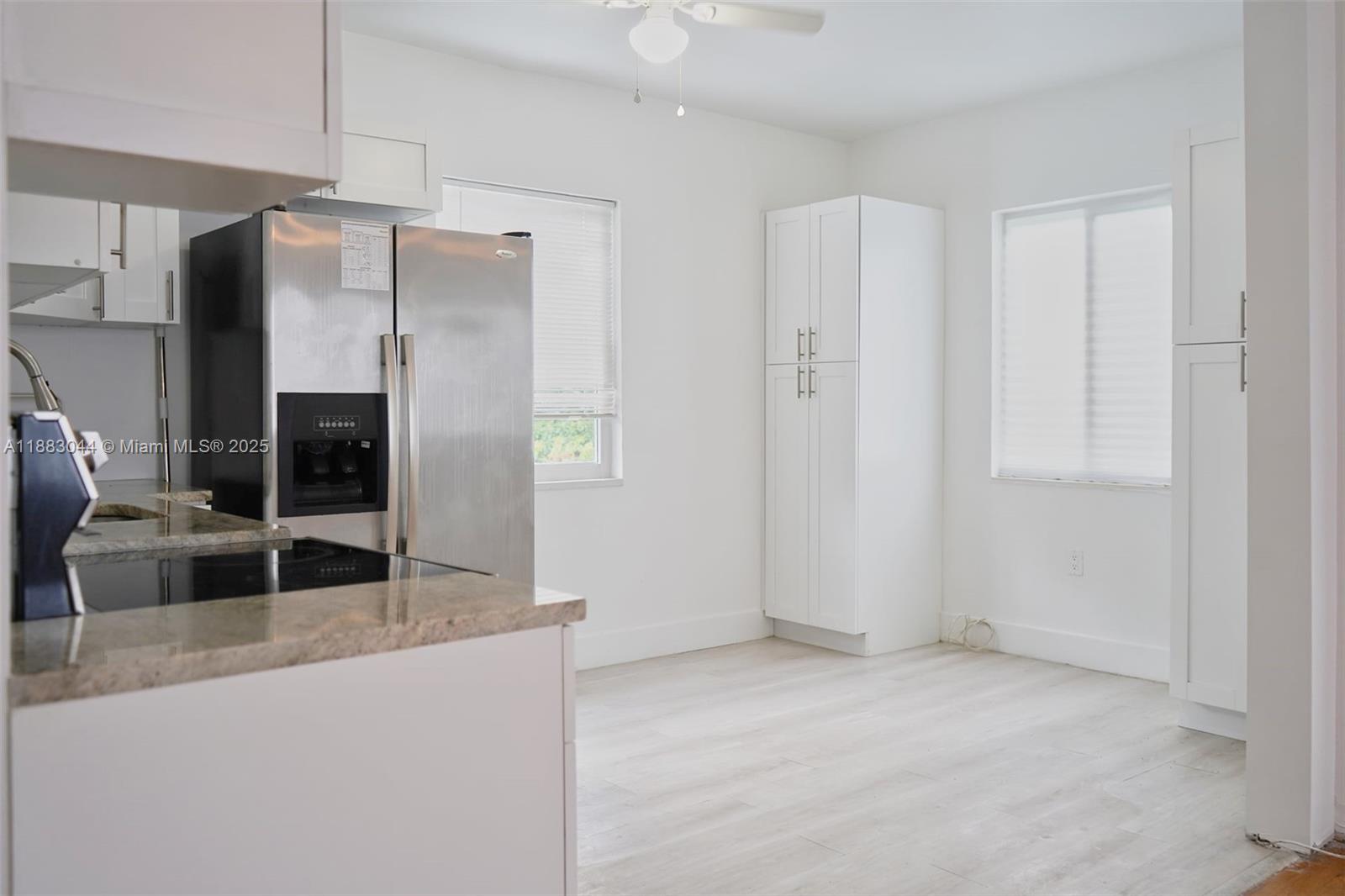 GABLES MANOR SUB - Residential Lease