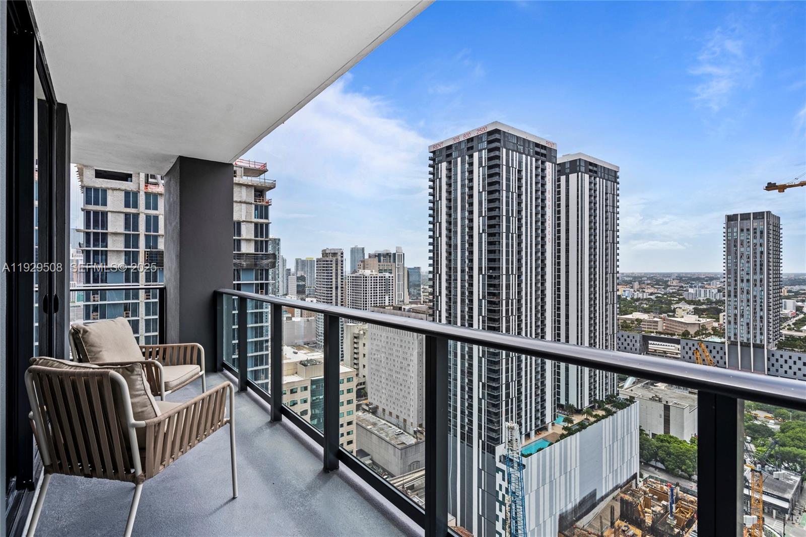 Natiivo / Gale Residences - Residential