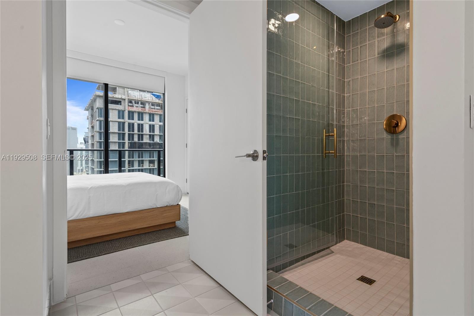 Natiivo / Gale Residences - Residential