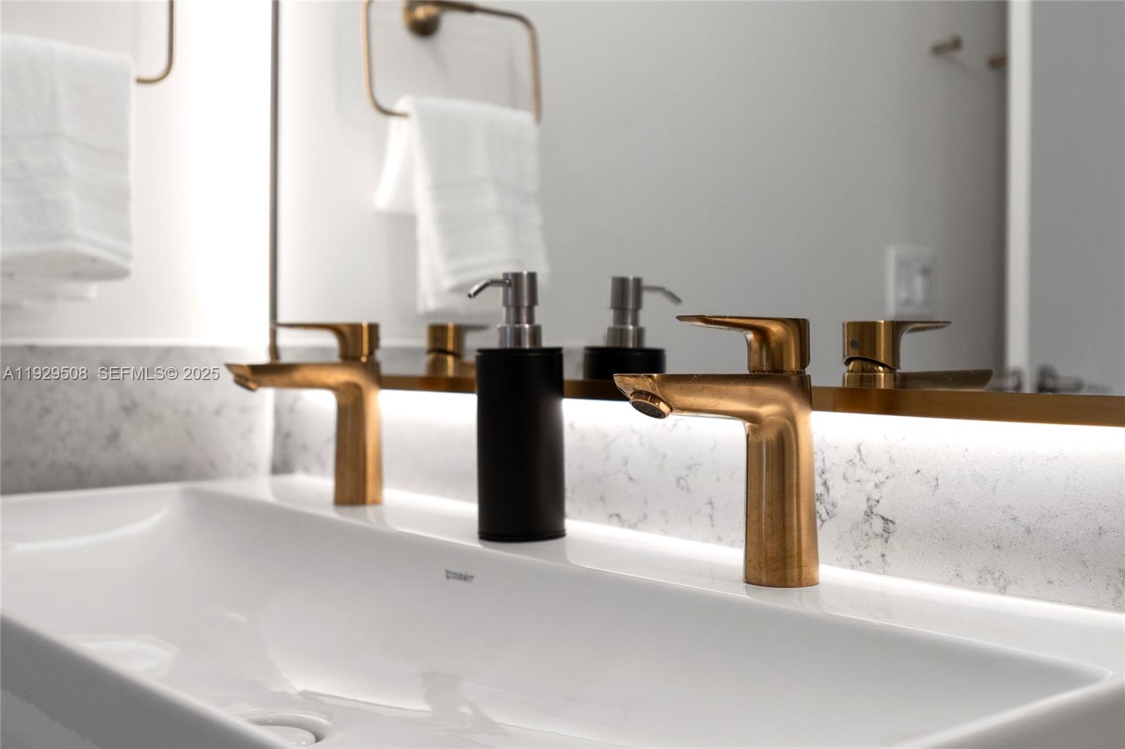 Natiivo / Gale Residences - Residential