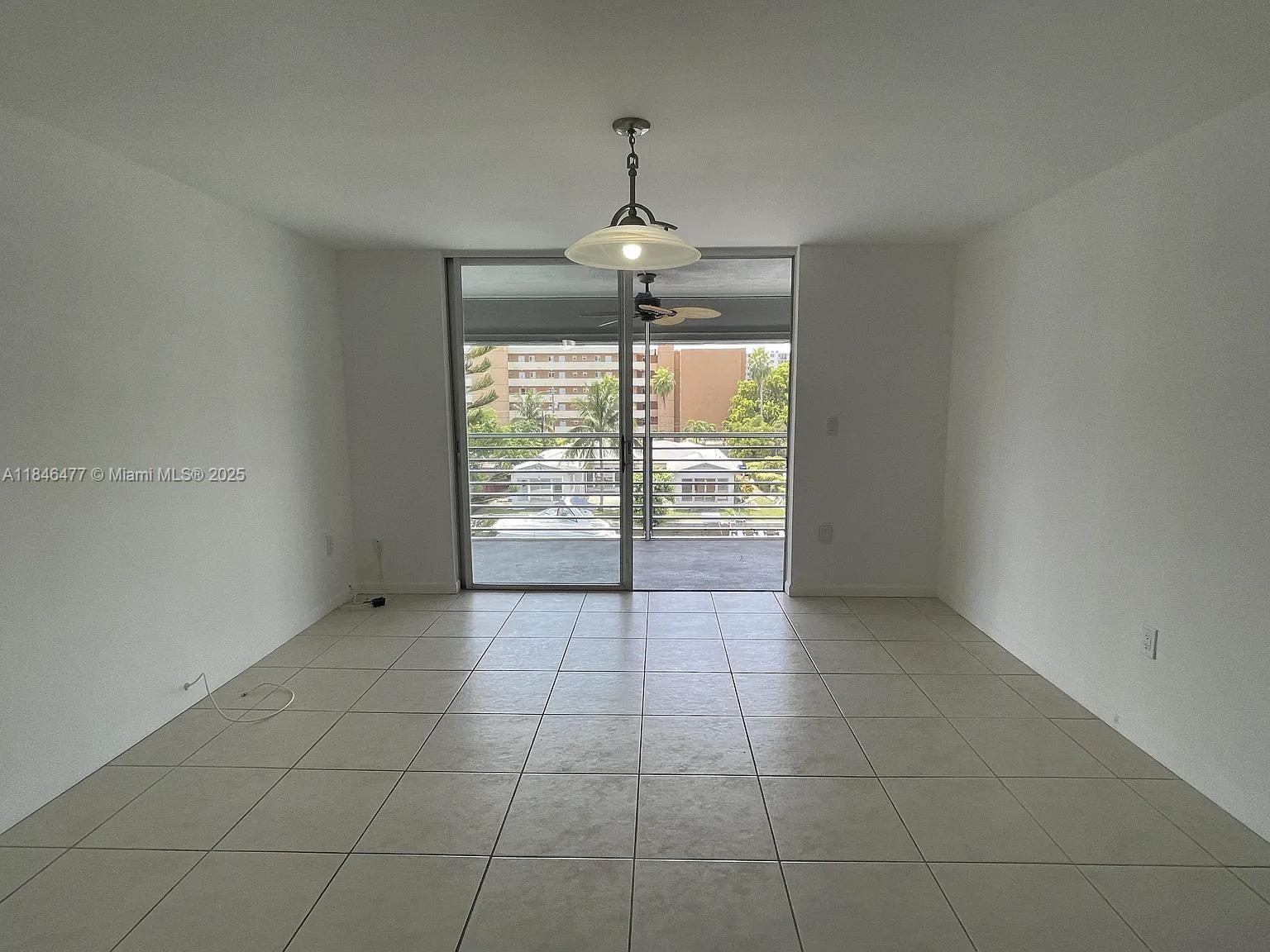 3750 NE 169th St 408