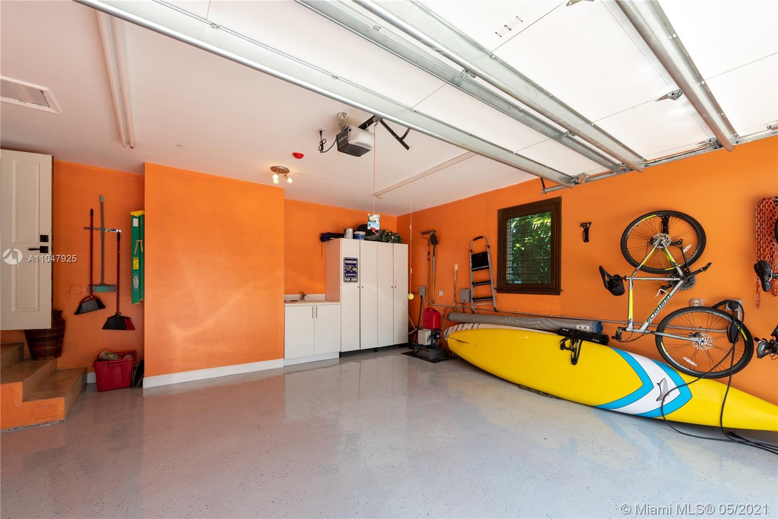 CORAL GABLES COUNTRY CLUB - Residential