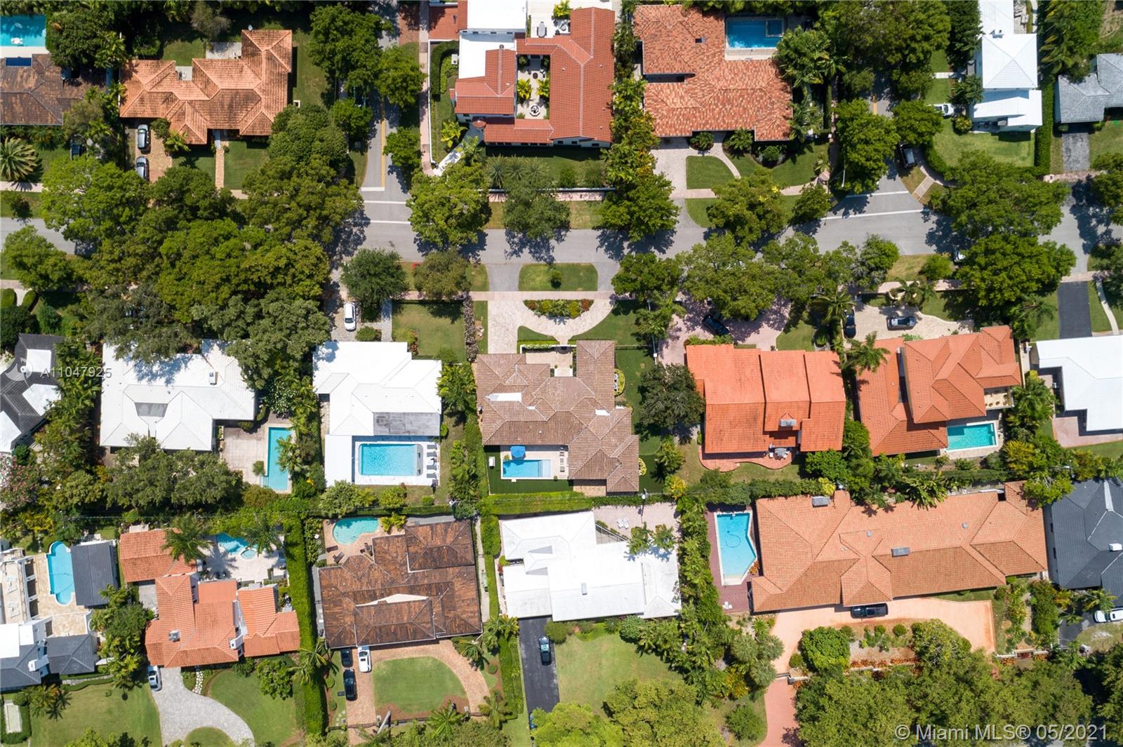 CORAL GABLES COUNTRY CLUB - Residential