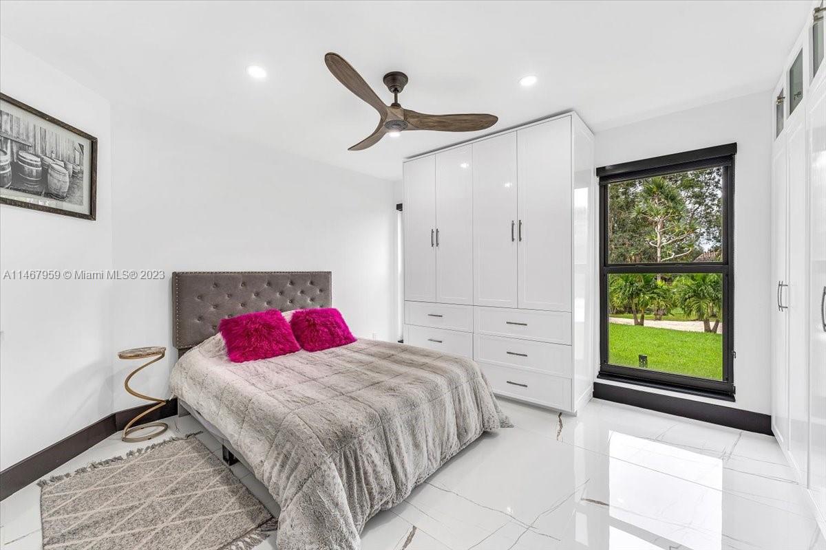 GRIFFIN 345 PLAT - Residential