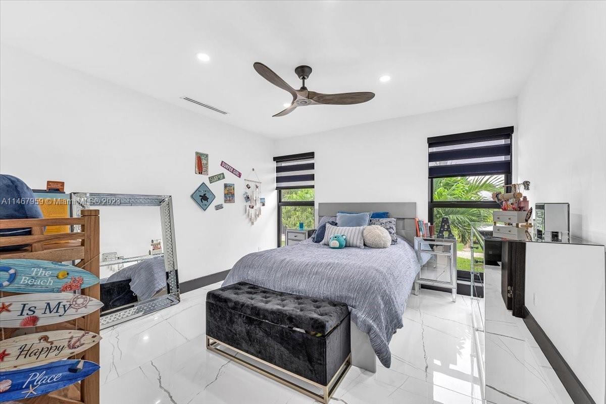 GRIFFIN 345 PLAT - Residential