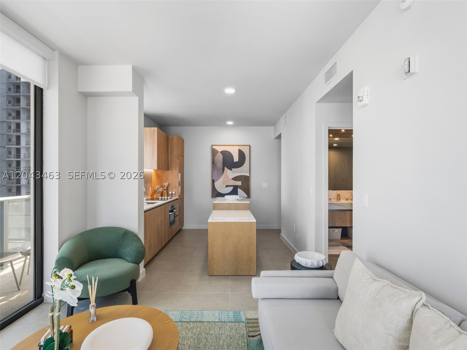 11 NE 6th St 1509