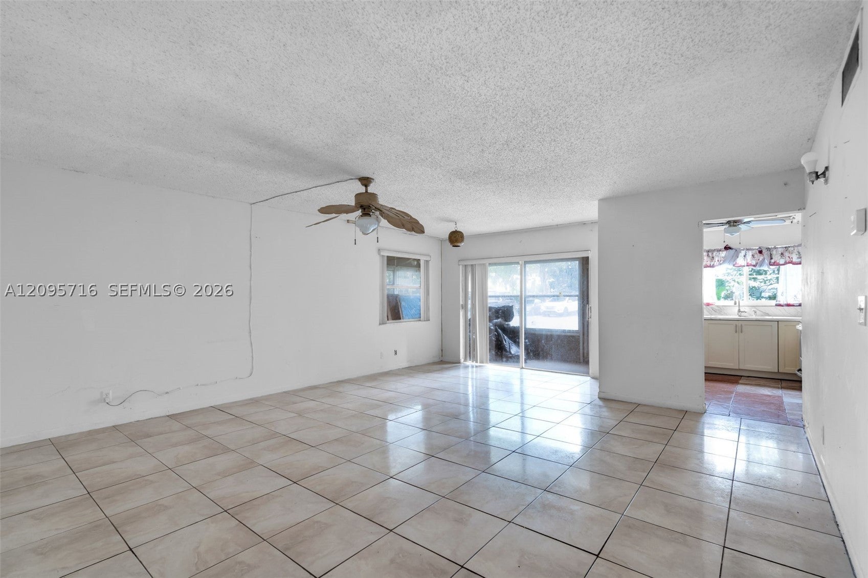 4047 NW 16th St 107