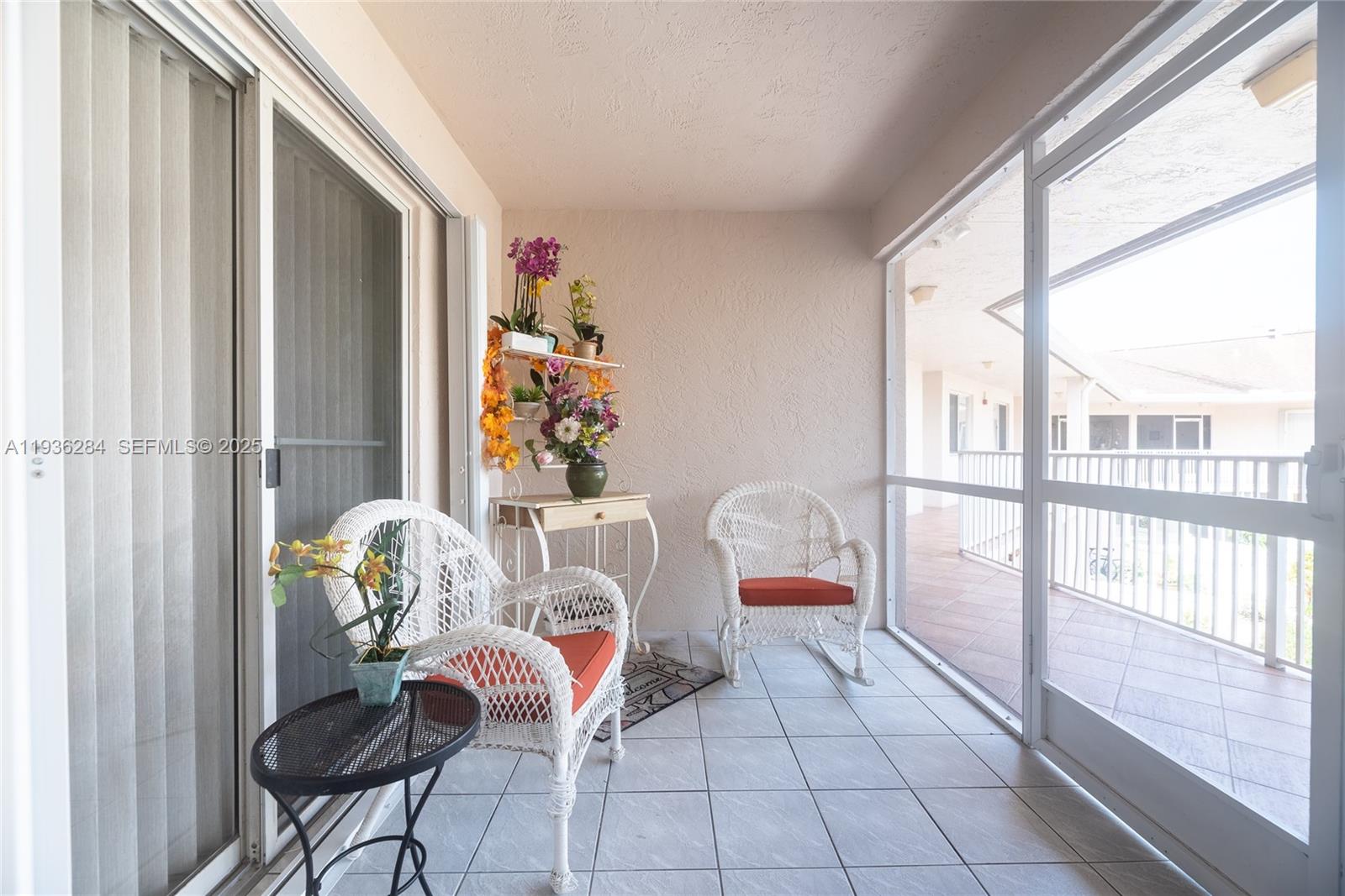 TRENT CONDOMINIUM - Residential