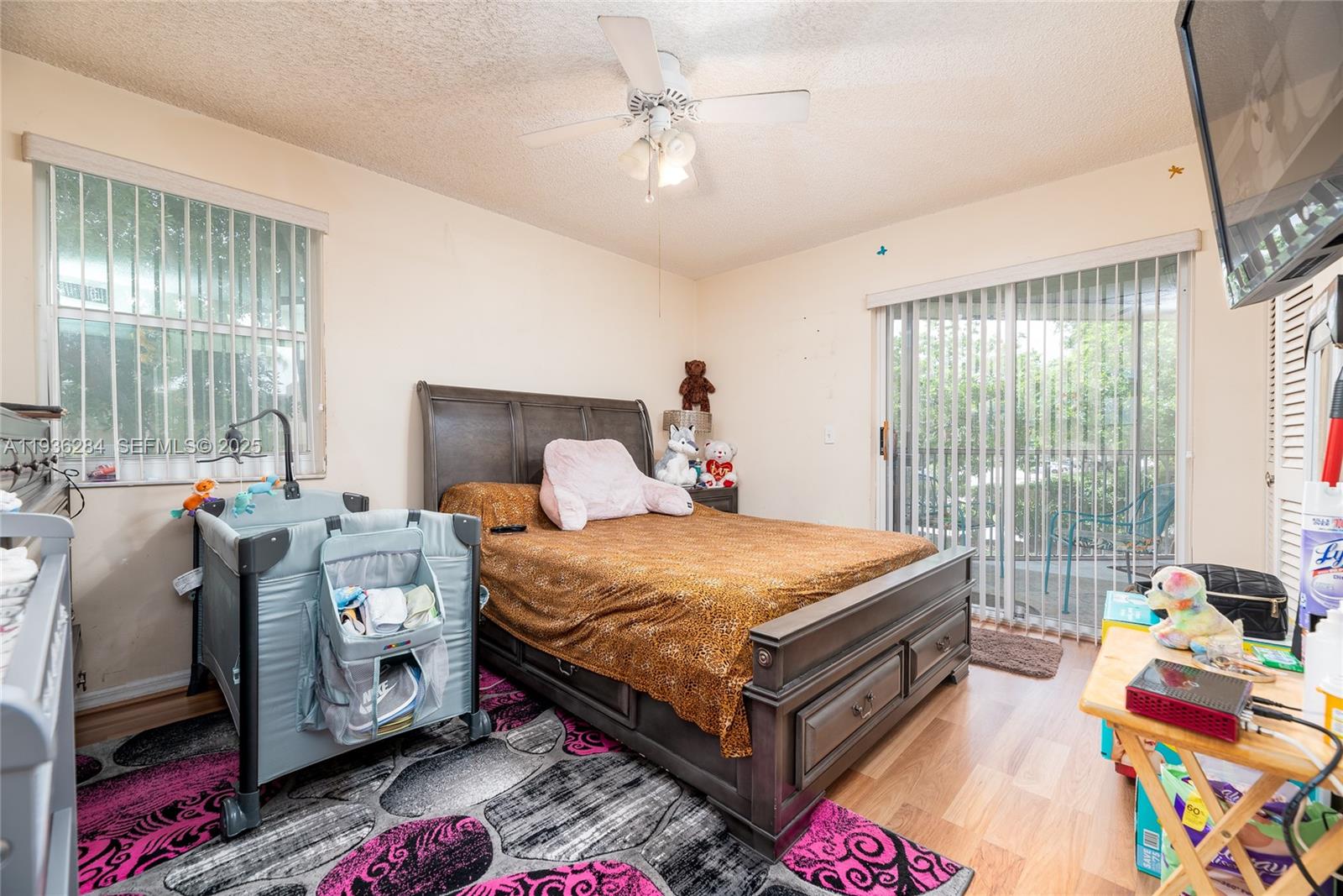 TRENT CONDOMINIUM - Residential