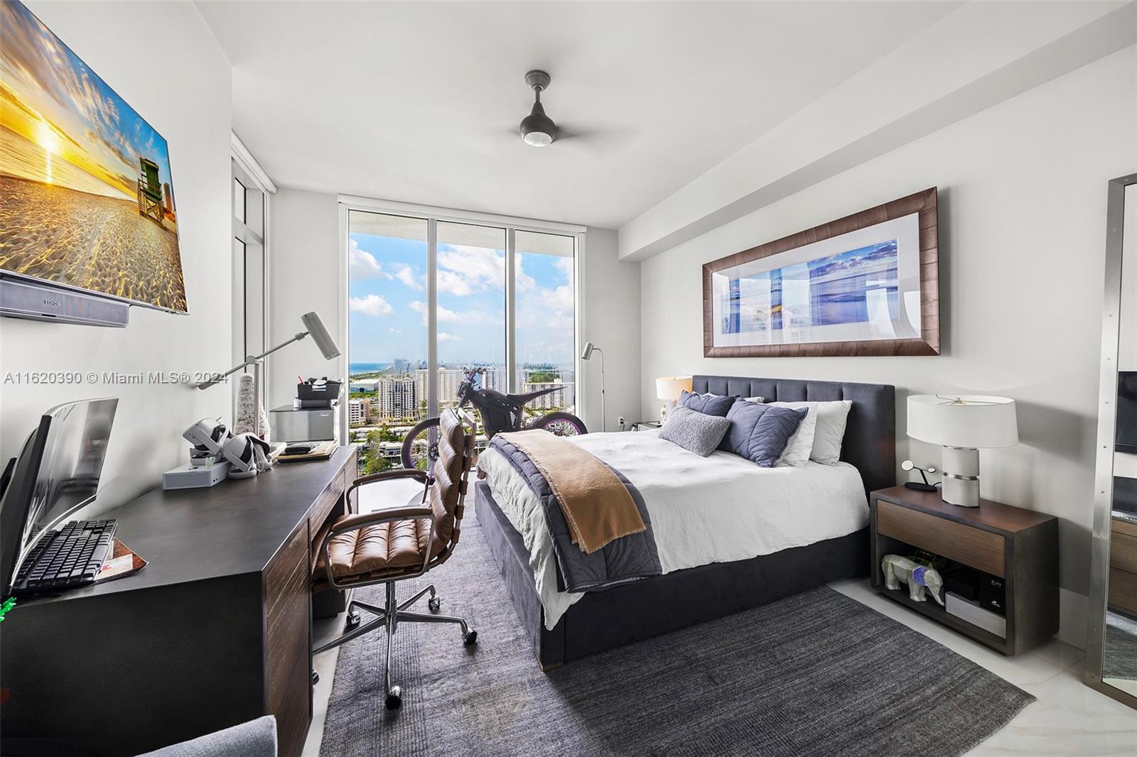 PARQUE TOWERS CONDO - Residential