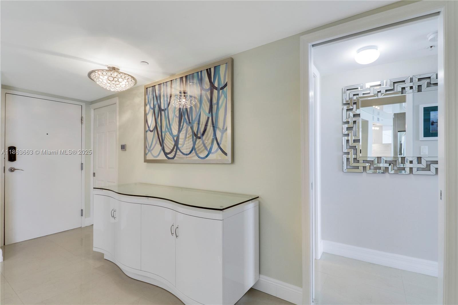 TIARA CONDO - Residential