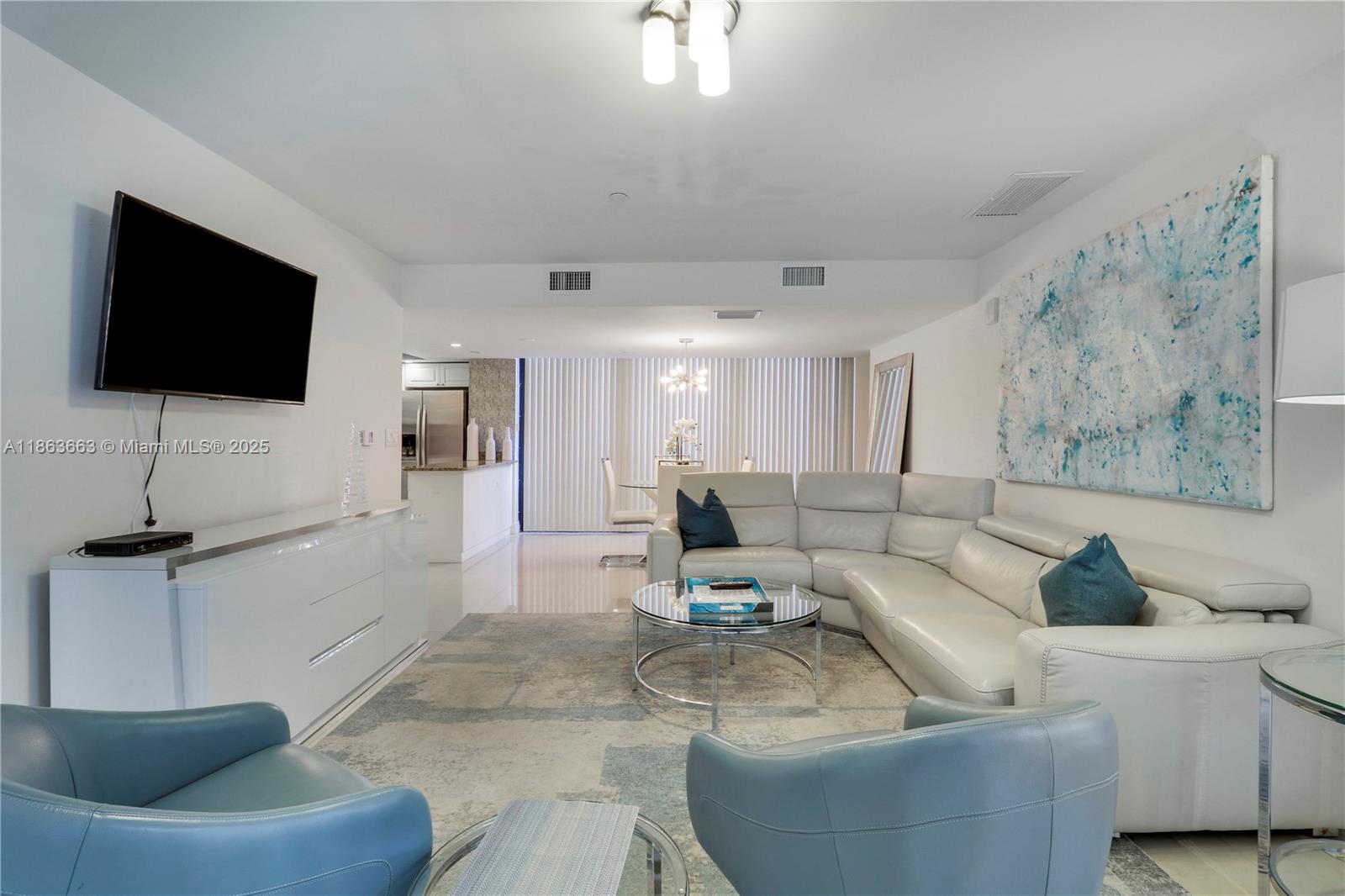 TIARA CONDO - Residential