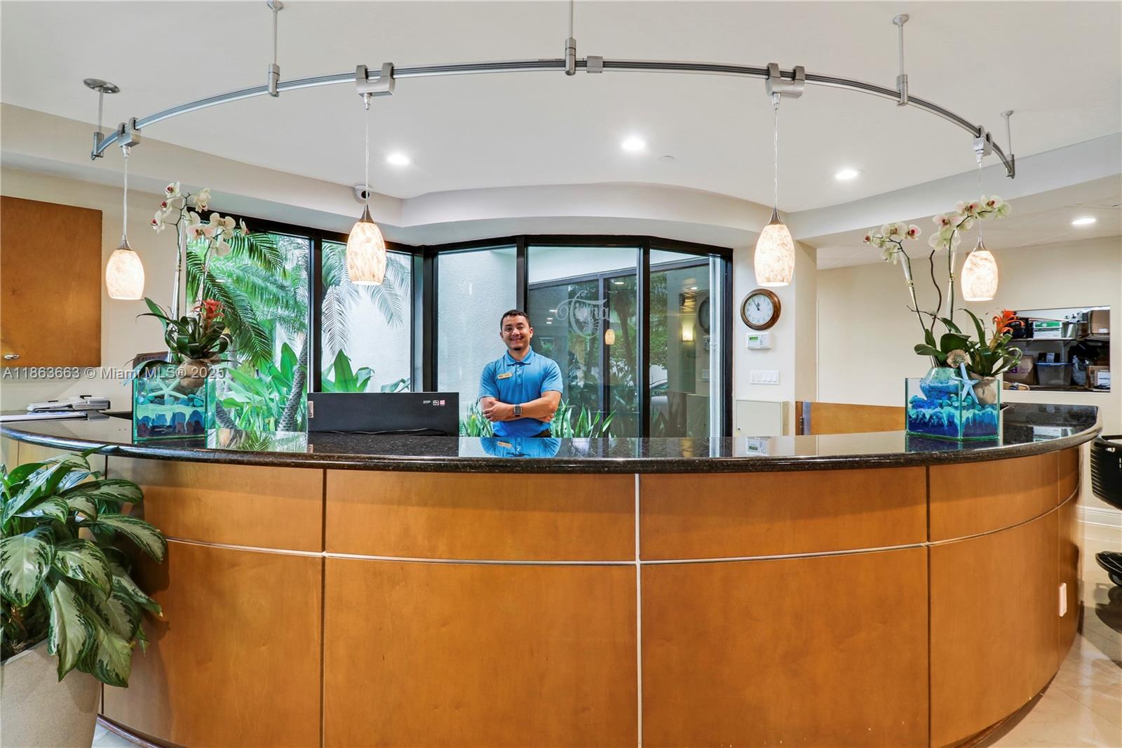 TIARA CONDO - Residential